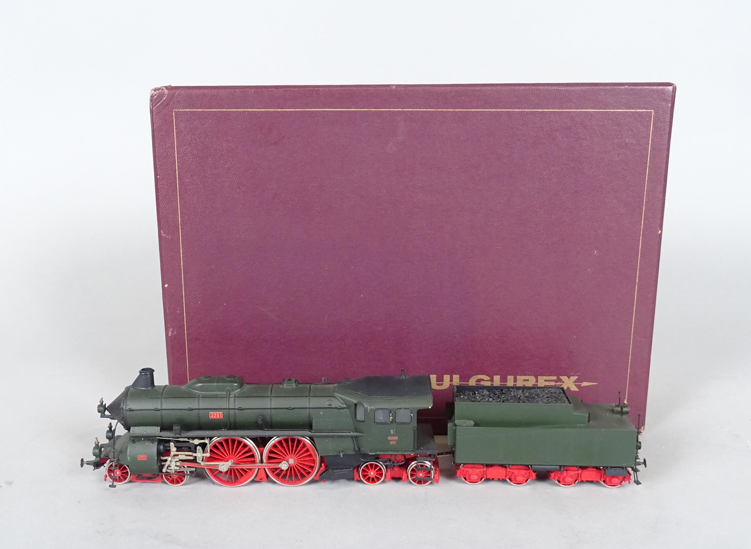 Jouet : Train FULGUREX HO : Bayer S 2/6 locomotive à vapeur avec