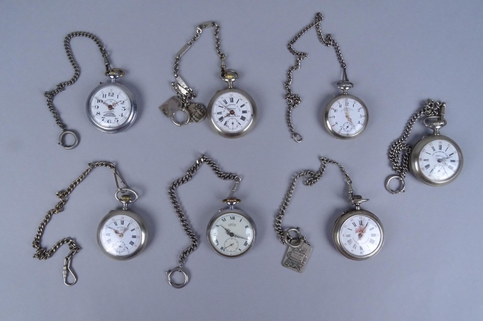 ANCIENNE MONTRE DE Gousset Et Sa Chaine Argent Massif. Xix. EUR 15,00