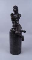 Sculpture bronze - Nu assis sur une colonne en marbre - n°29155 signé DURIEZ Irénée