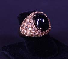 Bijou: Bague en or jaune 14K sertie de diamants pour 1,90cts et d'une tourmaline