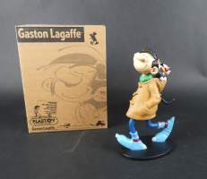 BD : Franquin figurine en résine - Gaston Lagaffe duffle - coat (avec son chat) - édition Plastoy Collectoys Marsu 2008