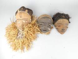 Africain : Masques Mpende Congo