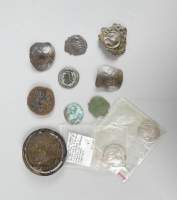 Collection de pièces de monnaie : quelques pièces antiques dont deniers et autres pièces + 1 pièce de 5 lires Emmanuel I 1879