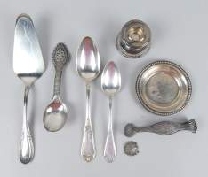 Argenterie : objets divers en argent (acc)
