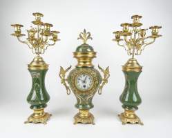 Horloge : Garniture de cheminée de style Art Nouveau en céramique et métal