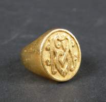 Bijou : Bague/ Chevalière en or jaune 18K
