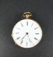 Bijou : Petite montre de gousset cuvette extérieure en or jaune 18K mouvement à clé (Ds l'état)