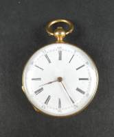 Bijou : Petite montre de gousset double cuvette en or jaune 18K mouvement à clé (en état)