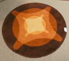 Tapis : Tapis rond de style Vintage (trace ronde d'un meuble) étiquette - Summertime - par Louis DE POORTERE