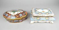 Céramique(2) : Boites / coffrets en porcelaine peints de fleurs rehauts d'or 20eS