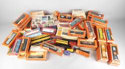 Jouet : Trains H0 : Lot de wagons principalement RIVAROSSI certains incomplets