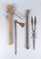Africain : Herminette PENDE + Manche Herminette YAKA (mq) + fer de lance Touareg + Herminette YAKOMA