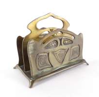 Objet: Porte-lettres de style Art Nouveau en bronze 11x17x10cm
