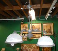 Luminaire: lustre de billard (ds l'état) avec verres H:50cm L:74cm