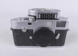 Objet : Appareil photo Leica M2 num 944547 Ernst Leitz (non testé) circa 1958 avec Leica Meter MC num 82227