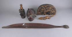 Africain : Lot ethnographique divers dont : lance javelot australien.