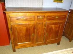 Meuble: Dresse directoire en bois fruitier 2 portes 3 tiroirs début 19eS 112x157