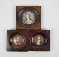 Tableau : Miniatures gouache jeune femme + paire - Napoléon et jeune femme - anonyme fin 19eS début 20eS cadre bois (1acc)