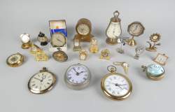Horlogerie : Collection de montres , pendulettes (En état , Ds l'état) dont miniatures (avion , mongolfière , .) , réveil CYMA , en forme de montre de gousset , STOWA , . (22pcs)