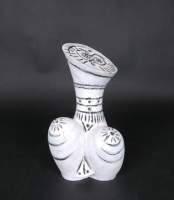 Sculpture: Céramique (egr) -Interprétation féminine- signé  BERNARD Claude