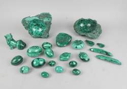 Collection : (22) Lot d'objets en malachite dont 1 acc