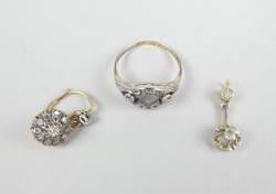 Bijou : or 18K : Bague or 18K et argent éclats de diamants (mq pierre centrale) + 1boucle d'oreille éclats de diamants + pendentif diamants taille ancienne