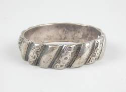 Bijou : Bracelet jonc en argent poinçon marocain tête de bélier 20eS