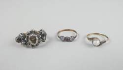 Bijou: 2bagues en or 18K et argent sertie d'éclats de diamants (acc), l'autre de