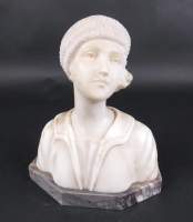 Sculpture : Buste en albâtre - jeune femme - signé TREFOLONI A