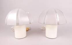 Luminaire : Rare paire de lampes champignon de la maison PEILL & PUTZLER Allemagne circa 1970 en verre (1 pt acc bobèche) et alu laqué