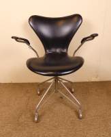 Meuble : Fauteuil à roulettes (déchirures) JACOBSEN Arne