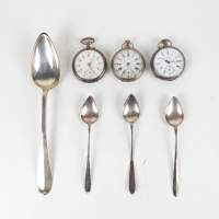 Argenterie : couverts en argent + 3 montres à gousset en partie en argent