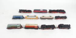 Jouet : Trains miniatures Locomotives (11) : Echelle TT (1 : 120) fab. BTTB / Tillig(8) + Echelle N (1 : 160) fab.PIKO(3) (11pcs)