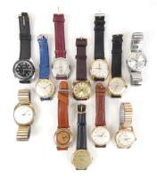 Bijou : Montre bracelet d'homme métal argenté / doré / acier mvt à remontoir (12) (En état , usures)