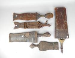 Africain : 5 glaives avec fourreau du Congo