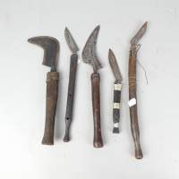 Africain : Couteaux de sculpteur Mangbetu (5pcs)