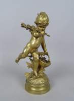 Sculpture: bronze -Jeune fille au panier- signé MOREAU Hippolyte François