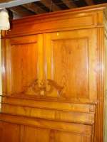 Chambre en orme 1900 (armoire 2P 2 T, lit dble, chev, lavaboa/miroir et marbre)