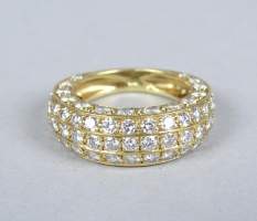 Bijou : Bague en or jaune 18K sertie de diamants