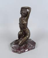 Sculpture : bronze (griff) - Dame accroupie - signé Prof G. BANNI