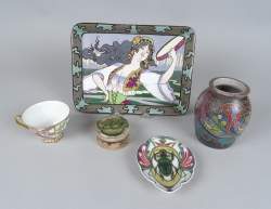 Céramique : 5 objets en porcelaine/grès dont 4 signés et 1 attribué HASEY Louis