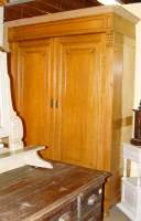 Garde-robe en chêne circa 1900 2 portes 2 tiroirs 170x68 H:2,25m