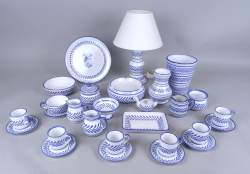 Céramique : 28 objets Sart La Bruyère décor bleu
