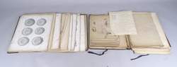 Livre (2) recueil de modèles de formes de l'orfèvre Alphonse DEHAIN 19eS + recueil d'orfèvrerie d'Emile NOIRET adressé à l'orfèvre DELHEID (qq dessins crayon) (ds l'état)