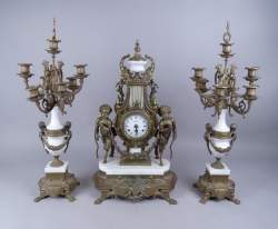 Horlogerie : Garniture de cheminée en bronze et métal doré et marbre 20eS