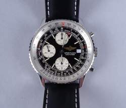 Bijou : Montre bracelet d'homme BREITLING NAVITIMER A13022 chronographe automatic de pilote en acier