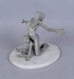 Sculpture Bronze -Mother' Prayer for peace- 2005 8/90 signé HOPEN Ai Qiu Sculpture Bronze -Mother' Prayer for peace- 2005 8/90 signé HOPEN Ai Qiu