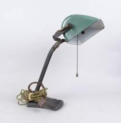 Luminaire: Lampe à poser HORAX en métal et réflecteur en aluminium vert hauteur