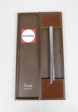 Collection : Stylo bille marque AURORA modèle Thési en acier