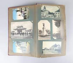 Collection de cartes postales : gros lot de CP Exposition de Charleroi beaucoup de costumes militaires? (1album)